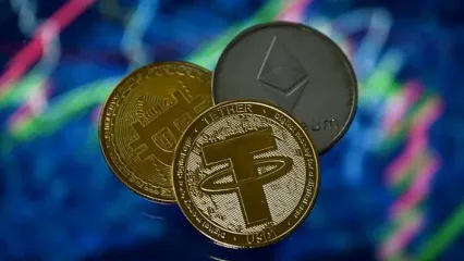 قیمت تتر دوباره به مرز ۱۹۳ هزار تومان رسید | بیت‌کوین به کانال ۶۴ هزار دلار برگشت | برگشت ترس در بازار کریپتو