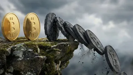 بررسی ماه به ماه سناریو سقوط بیت کوین تا ۲۵ هزار دلار!