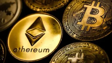 قیمت بیت‌کوین و اتریوم امروز یکشنبه ۲۶ بهمن 1404/ افزایش قیمت بیت‌کوین