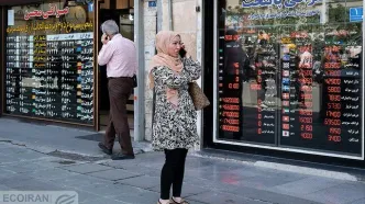 تردید دلار و سکه بین مذاکره و مکانیسم ماشه